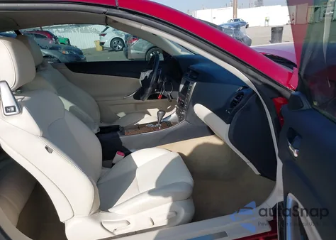 2010 Lexus Is 350C из США, поврежденный, VIN JTHFE2C24A2502406